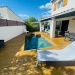 Avec Piscine Proche De La Hébergement de vacances Pérols