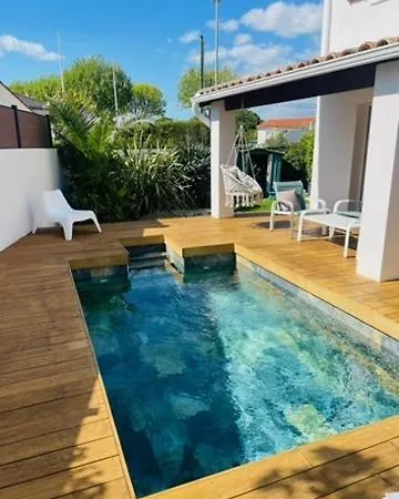 Avec Piscine Proche De La Casa vacanze *
